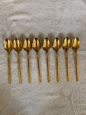 Gold flatware vintage Present Rotundra 8 tea spoons NOS 80/90s glamour (B)